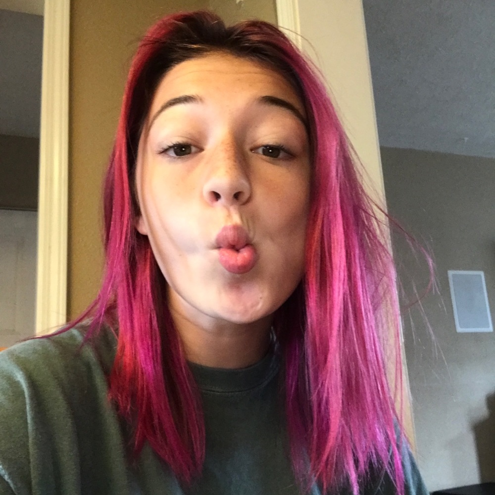 Meet your Posher, Mayci